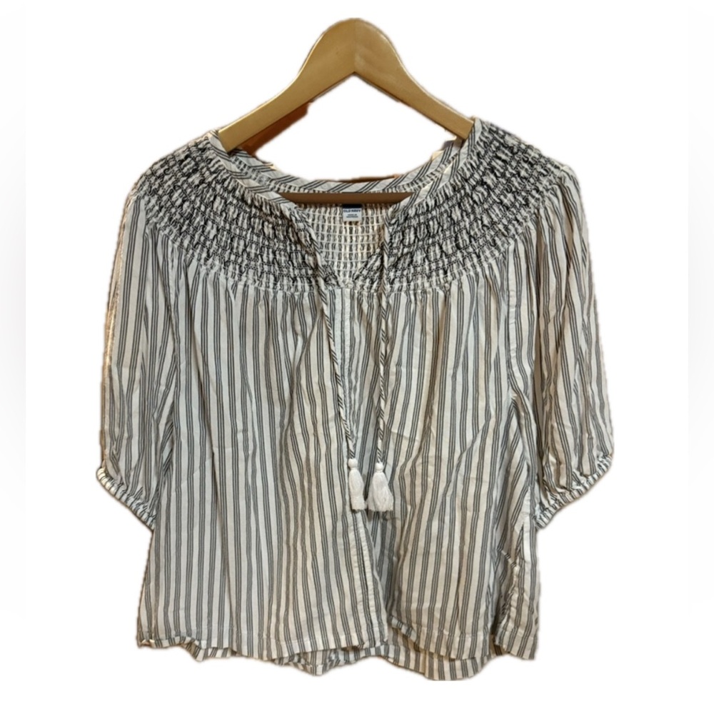Old Navy Striped Smocked Top (can create bundle)